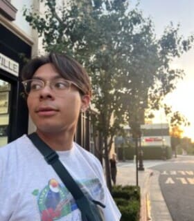 Profile picture of andrew876