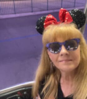 Profile picture of Laurene