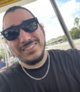 Profile picture of Armando
