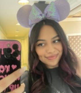 Profile picture of Amanda