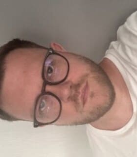 Profile picture of Simon