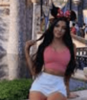 Profile picture of Ellanore Smith