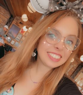 Profile picture of Alexis