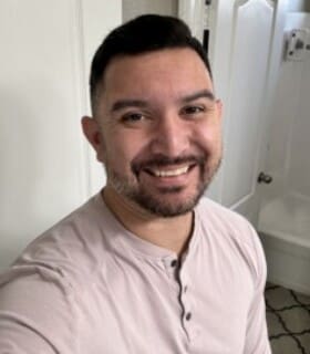 Profile picture of dayvid