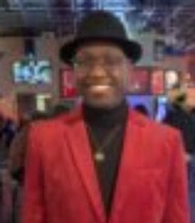 Profile picture of Adrian