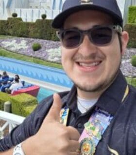 Profile picture of Joel