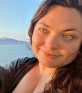 Profile picture of OrangeBirdinBNA