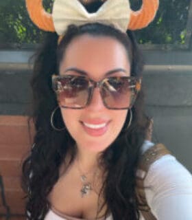 Profile picture of Stephanie Castellanos