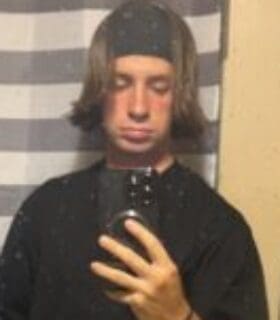 Profile picture of Dyl23