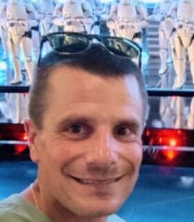 Profile picture of Scott