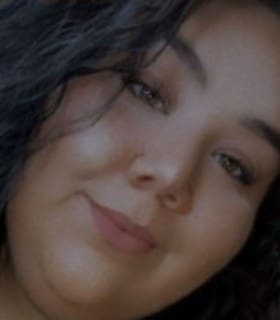 Profile picture of Yasmine