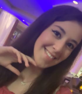 Profile picture of Veronica