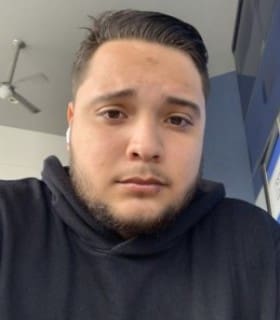 Profile picture of ZionMartinez