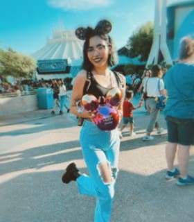 Profile picture of Jasmine