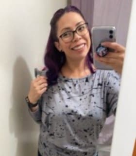Profile picture of Liz
