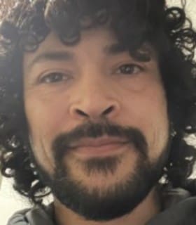 Profile picture of Alex