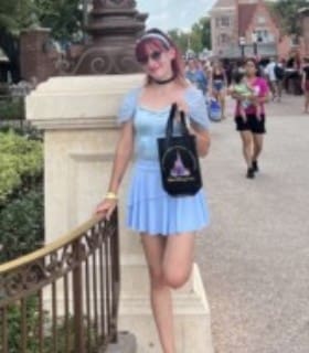 Profile picture of Lynsey