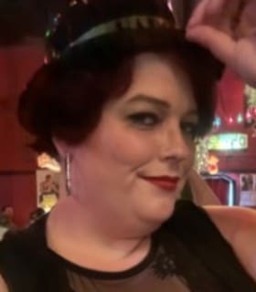 Profile picture of Nicola
