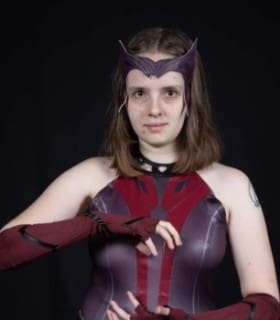 Profile picture of Aurélie