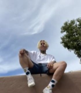 Profile picture of donovyn