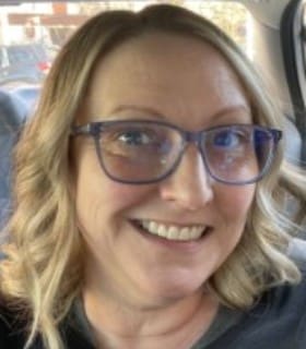 Profile picture of Jenn