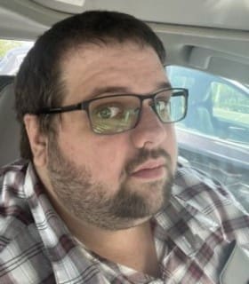 Profile picture of Live