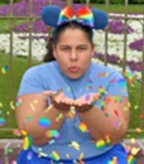 Profile picture of April