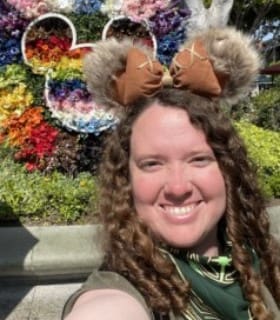 Profile picture of Amanda