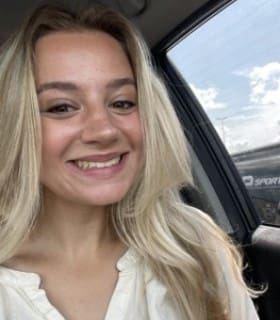 Profile picture of Alexis Evans