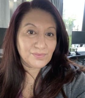 Profile picture of Stephanie