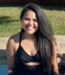 Profile picture of Angela