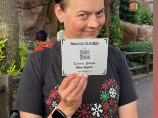 706245CF-4209-4FF1-B914-978E97C0E255